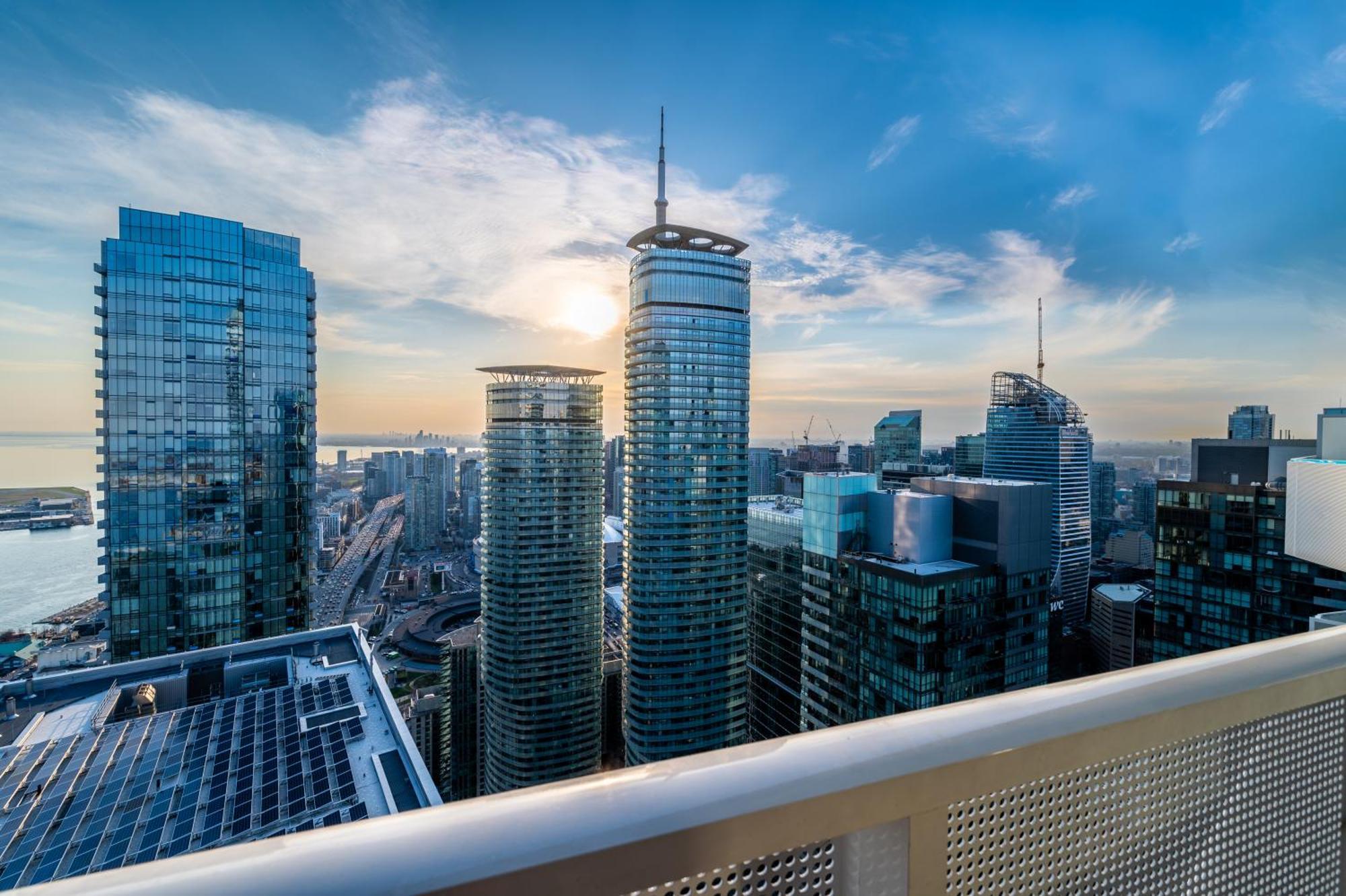 Presidential Suite Heart Of Downtown With Stunning View Toronto Dış mekan fotoğraf